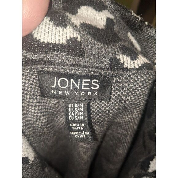 Jones New York Gray Leopard Cape Poncho Sweater Size S/M - Picture 15 of 15